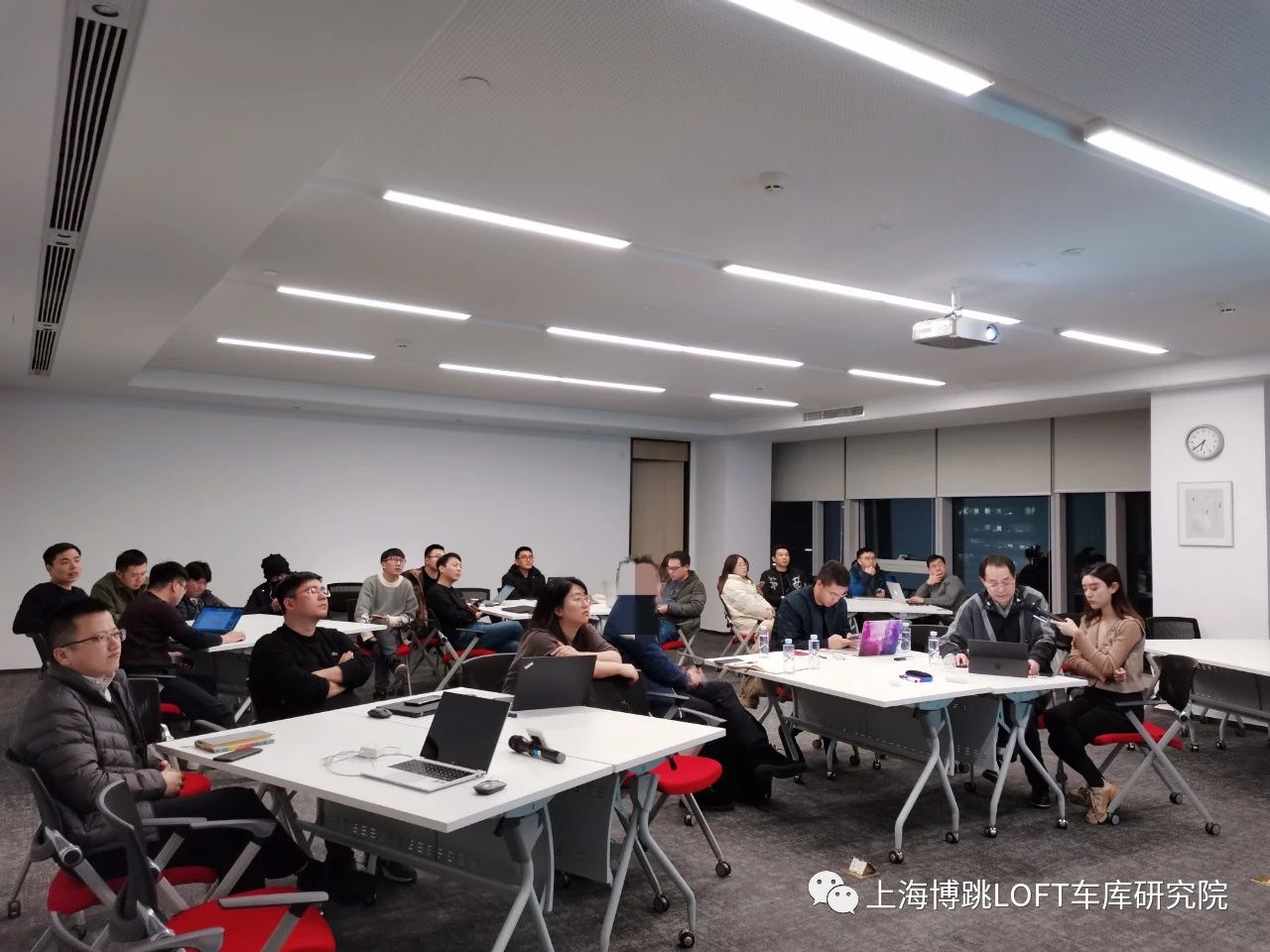 福建杭州LOFT车库专题会